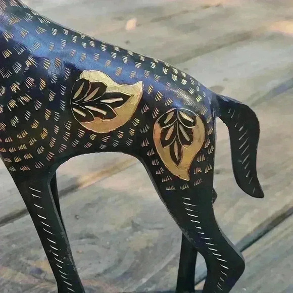 Big Giraffe Figure Decor Brass Tall 19" IN Black / Gold  Tone Leaves Stand - Picture 3 of 13